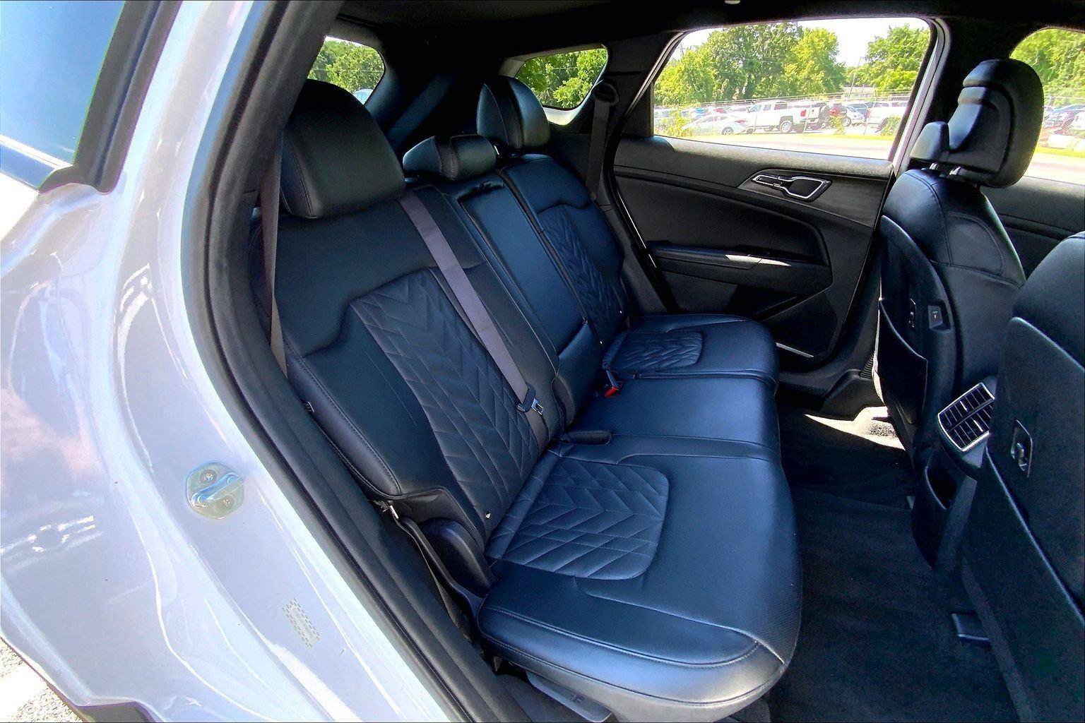 Used 2023 Kia Sportage X-Pro AWD/4WD image 26