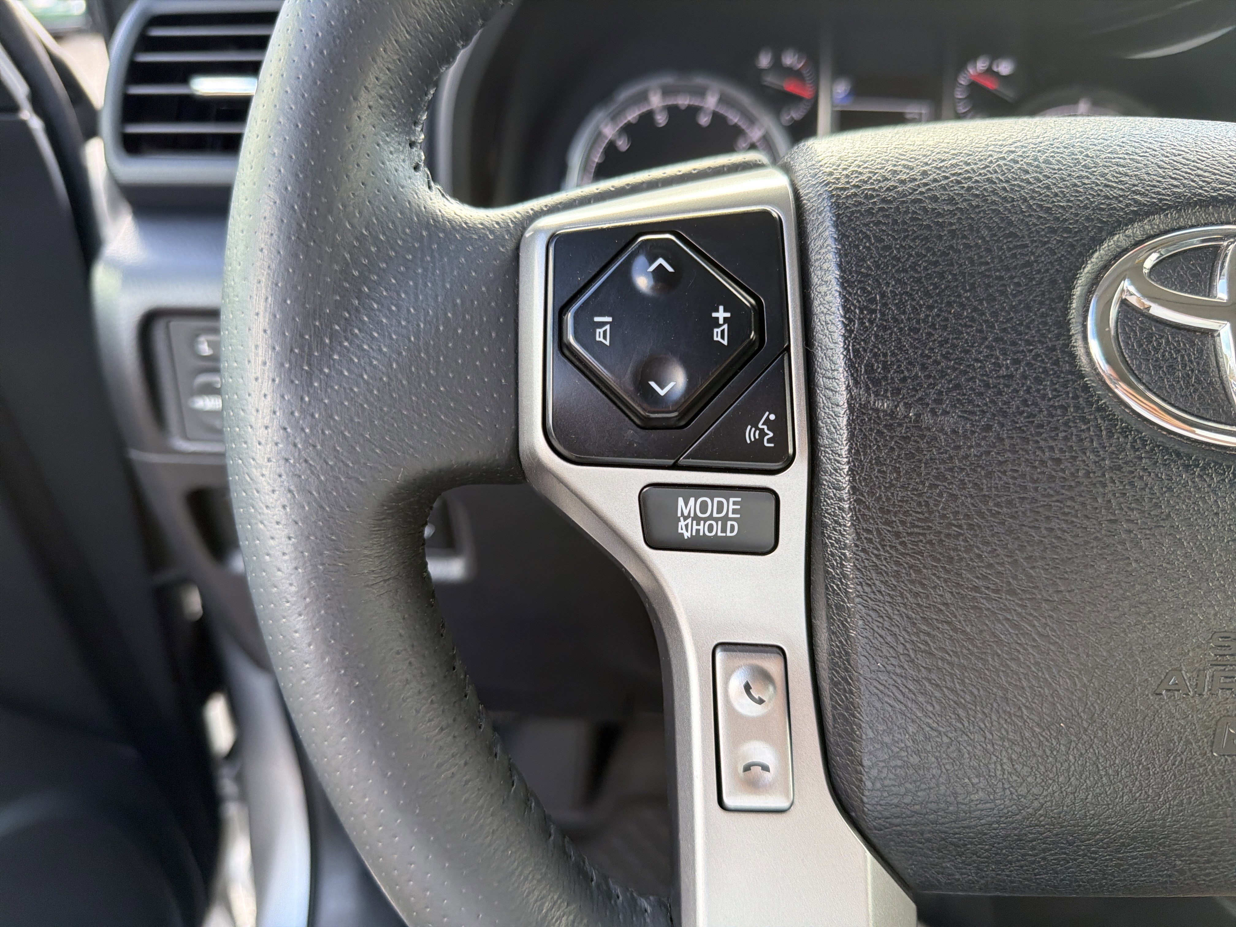 Certified 2022 Toyota 4Runner Limited image 10