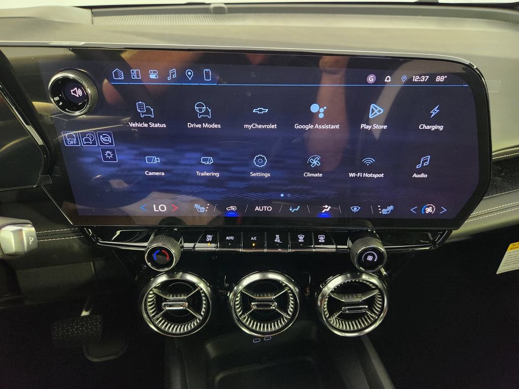 New 2026 Chevrolet Blazer EV LT FWD image 17