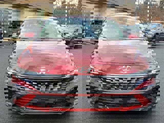 Certified 2024 Hyundai Elantra SEL w/ Convenience Package image 2