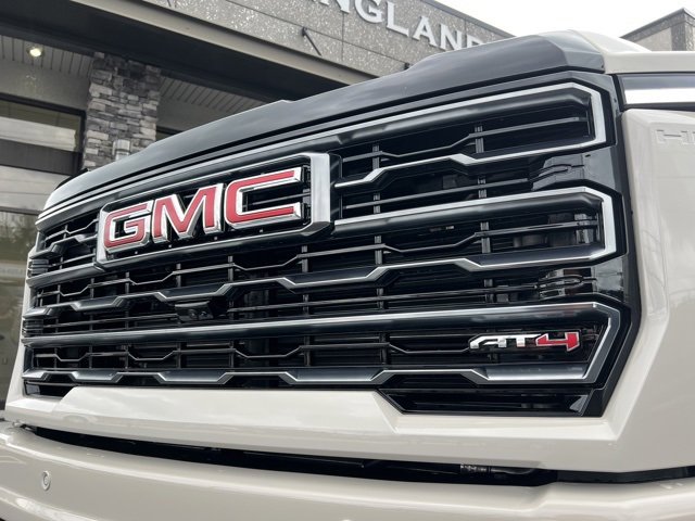 Used 2026 GMC Sierra 2500 AT4 w/ AT4 Premium Plus Package image 19