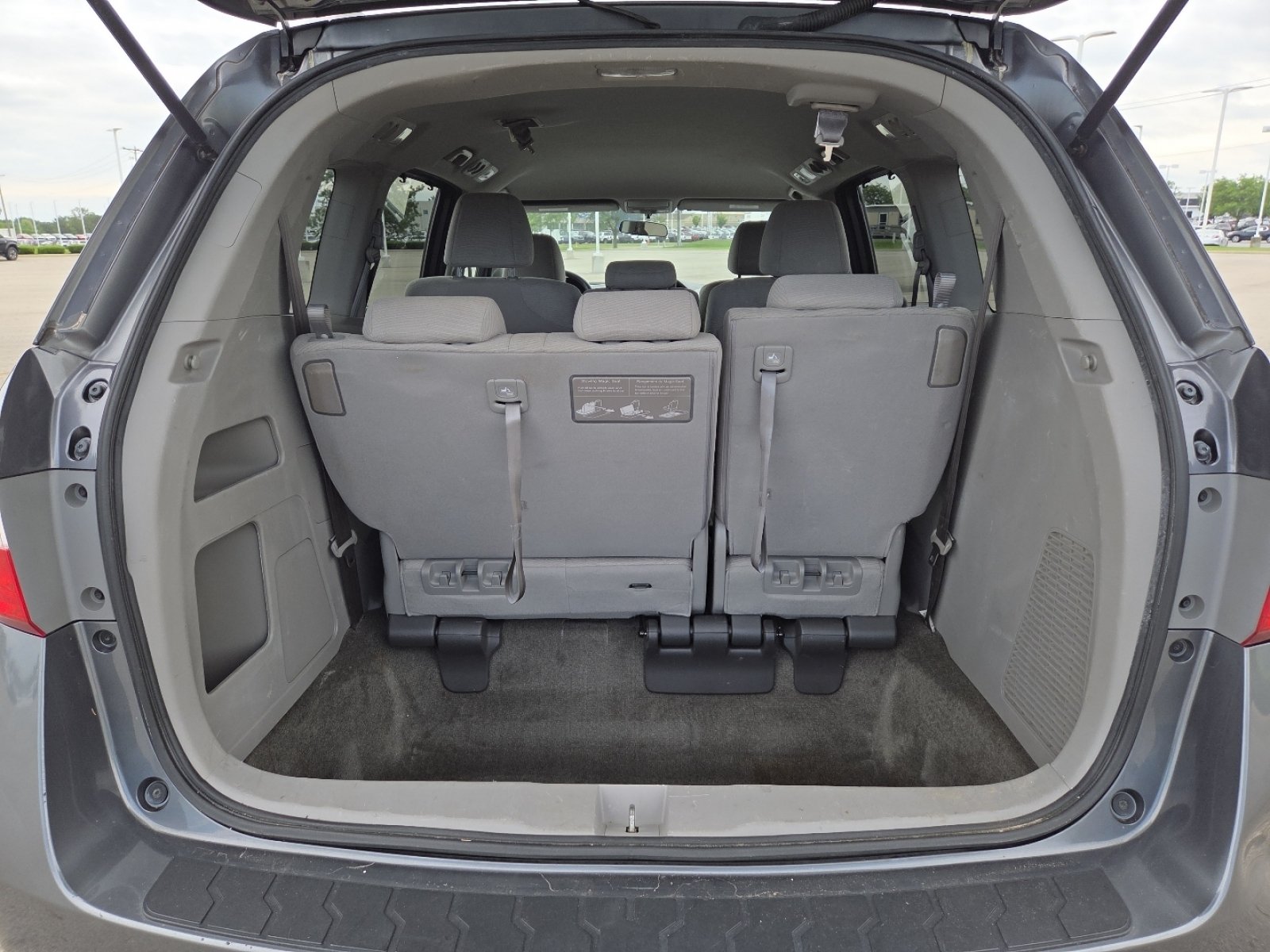 Used 2013 Honda Odyssey EX image 17