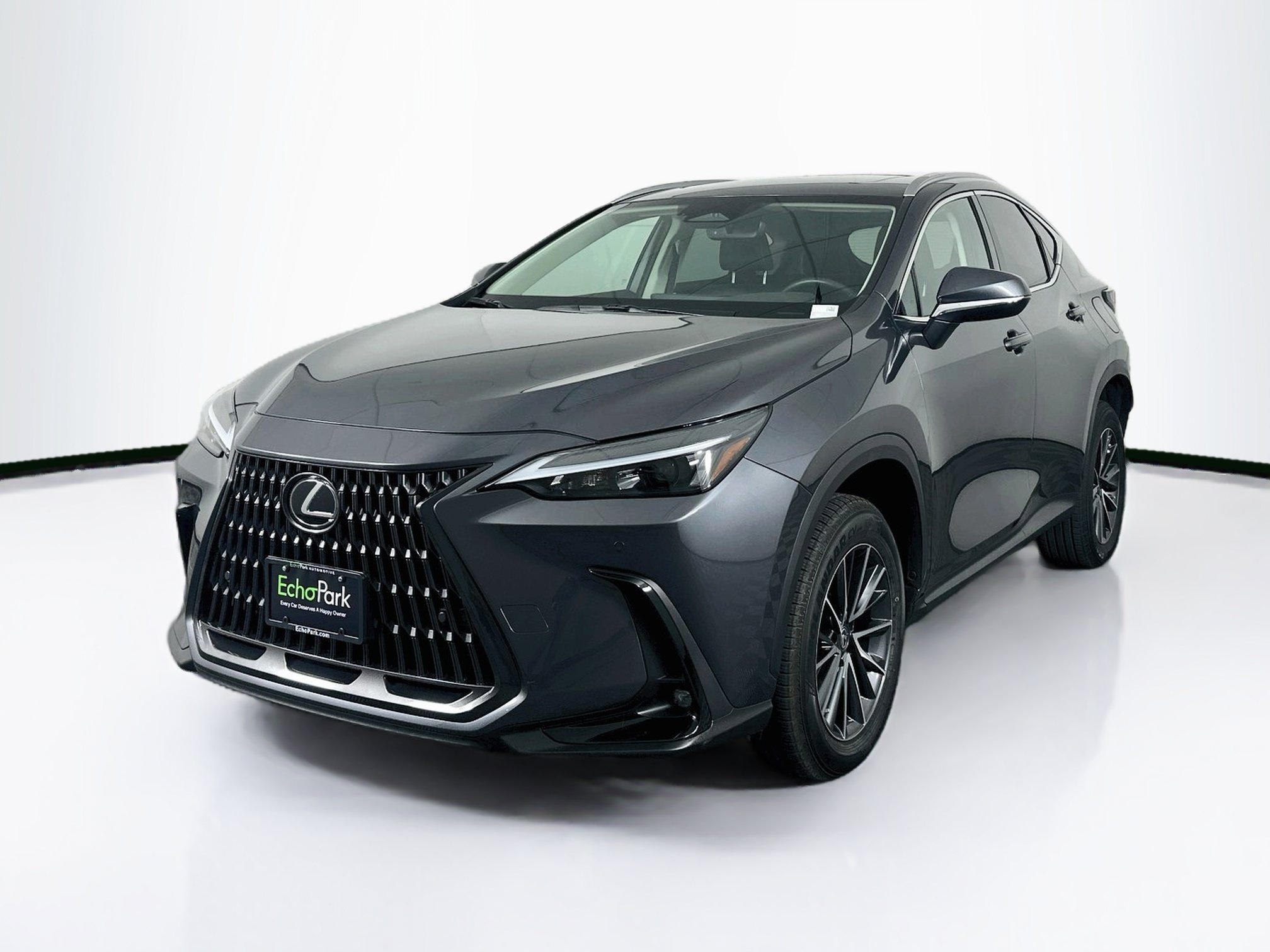 Used 2023 Lexus NX 350 AWD image 3
