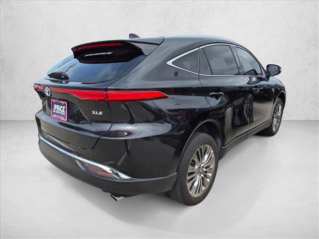 Used 2023 Toyota Venza XLE AWD/4WD image 4
