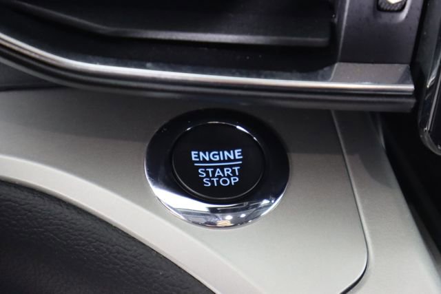 Certified 2022 Ford Explorer XLT w/ Equipment Group 202A image 38