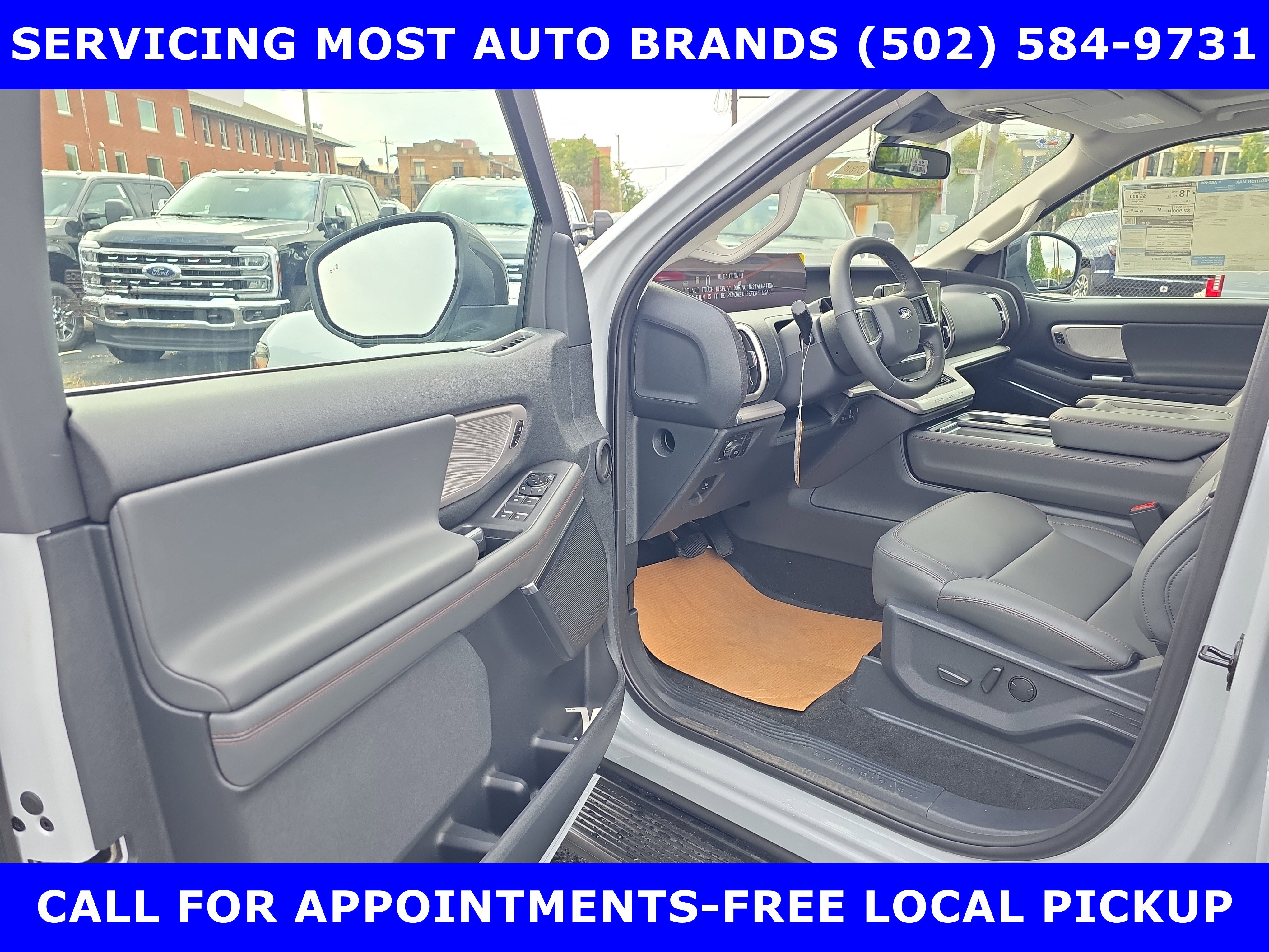 New 2025 Ford Expedition Max Active image 12