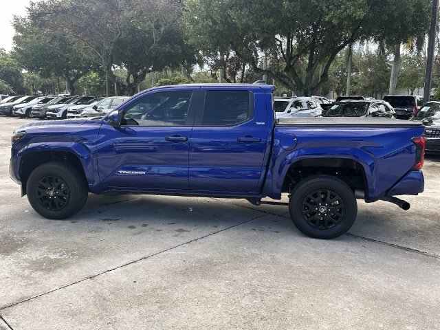 Used 2025 Toyota Tacoma SR5 RWD image 38