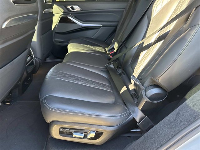 Used 2023 BMW X7 xDrive40i image 18