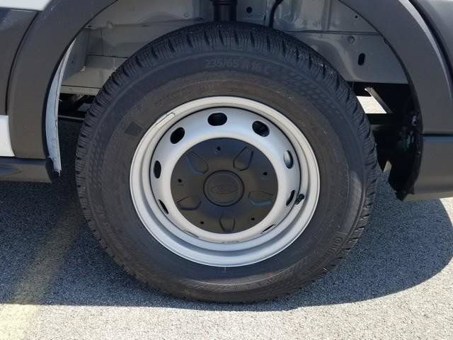 New 2026 Ford Transit 250 148 Medium Roof w/ Load Area Protection Package RWD image 27