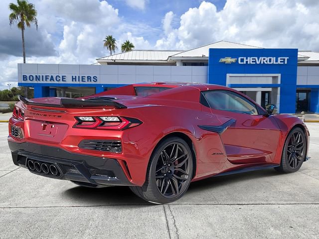 Used 2024 Chevrolet Corvette Z06 image 4
