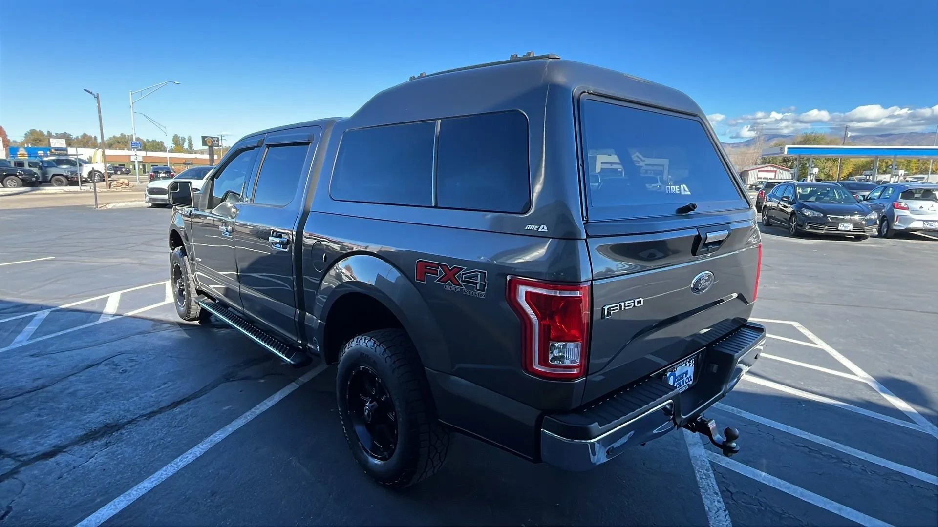 Used 2017 Ford F150 XLT w/ Equipment Group 302A Luxury image 7