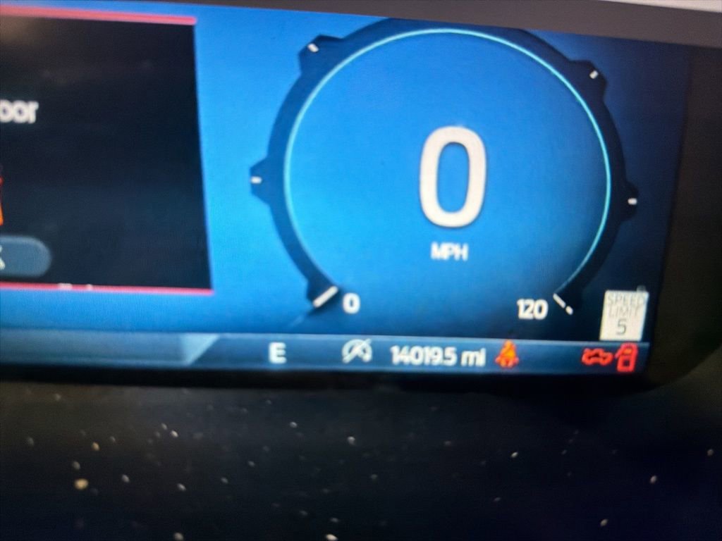 Used 2024 Ford F150 Lariat image 12