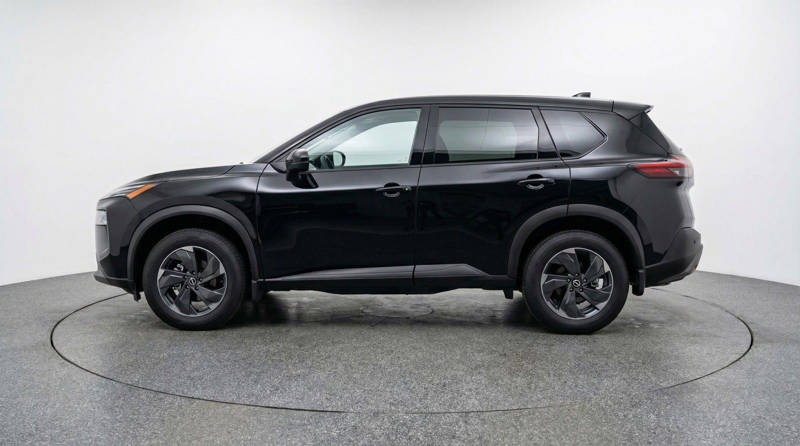 Used 2025 Nissan Rogue SV AWD/4WD image 5