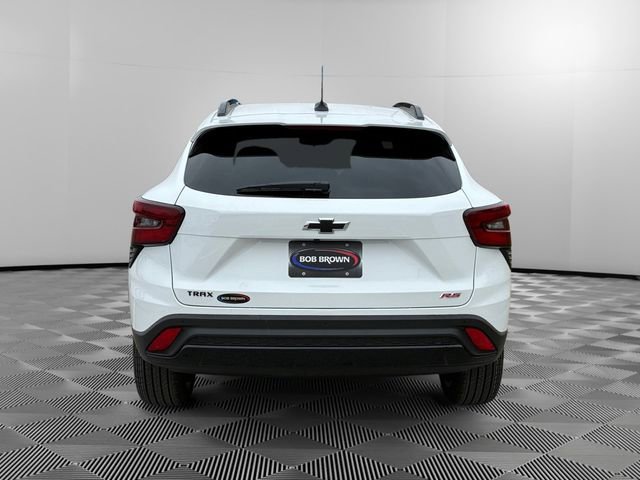 New 2026 Chevrolet Trax RS w/ Sunroof Package image 4