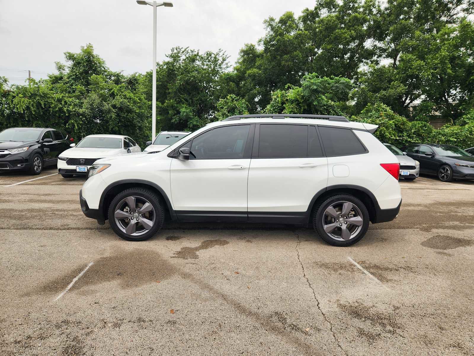 Used 2021 Honda Passport Touring image 4