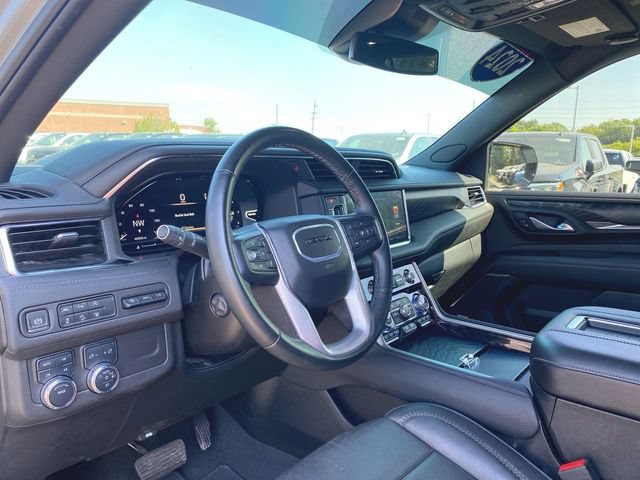Used 2024 GMC Yukon Denali AWD/4WD image 10