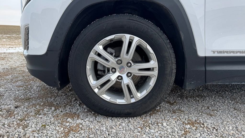 Used 2019 GMC Terrain SLE image 27