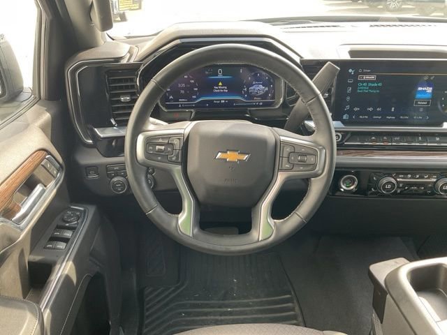 Used 2023 Chevrolet Silverado 1500 LT image 26