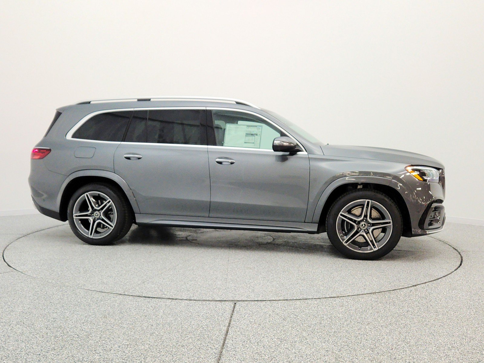 New 2026 Mercedes-Benz GLS 450 4MATIC image 4