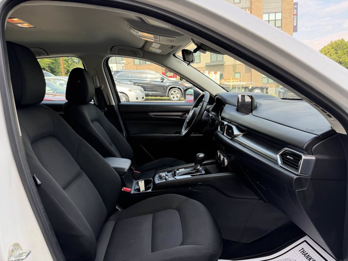 Used 2018 MAZDA CX-5 Sport AWD/4WD image 10