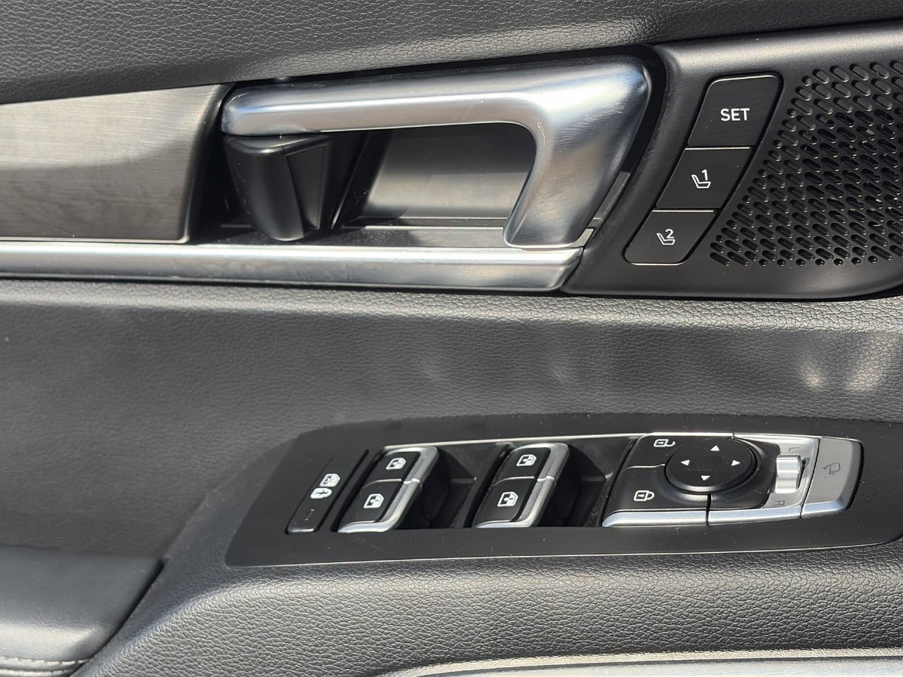 Certified 2024 Kia Telluride SX X-Line AWD/4WD image 20