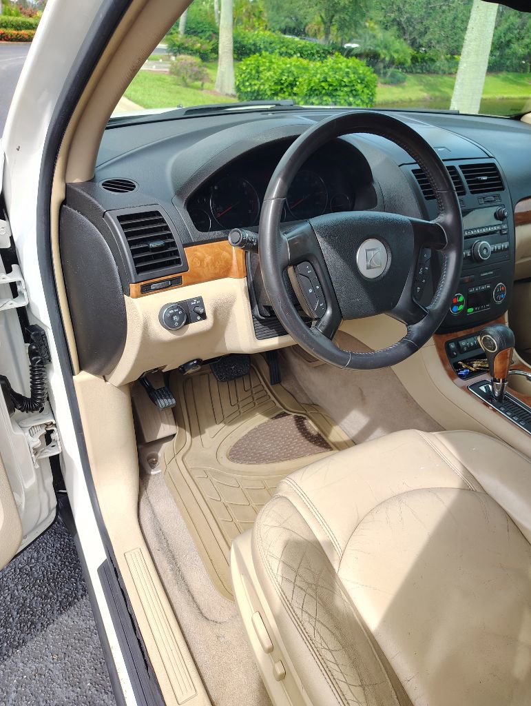 Used 2009 Saturn Outlook XR w/ Convenience Package image 14