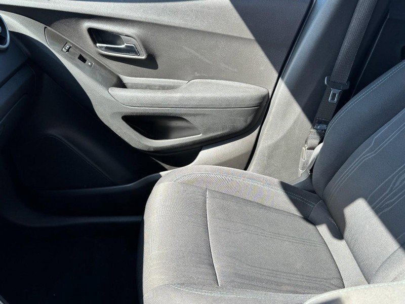 Used 2016 Chevrolet Trax LT FWD image 13