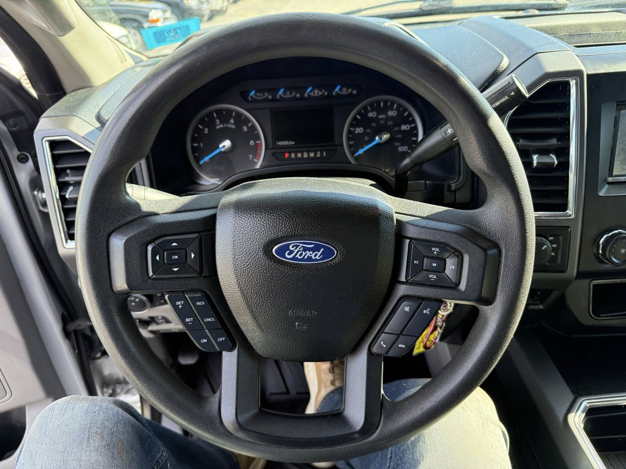 Used 2017 Ford F250 XLT w/ XLT Value Package AWD/4WD image 28