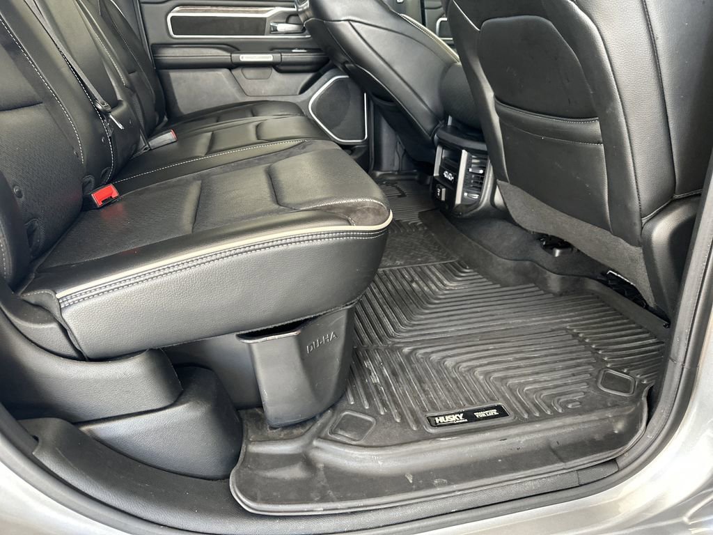 Used 2019 RAM 1500 Laramie w/ Trailer Tow Group RWD image 32