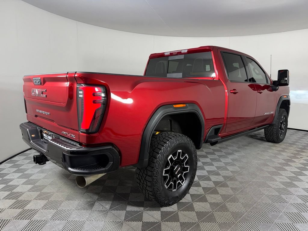 Used 2025 GMC Sierra 2500 AT4X AWD/4WD image 7