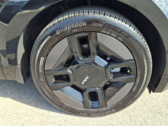 Used 2024 Kia EV9 GT-Line AWD/4WD image 8