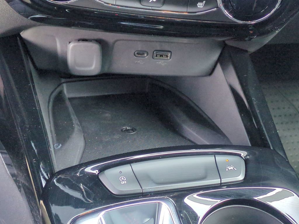 New 2026 Chevrolet Trax RS w/ Sunroof Package image 33