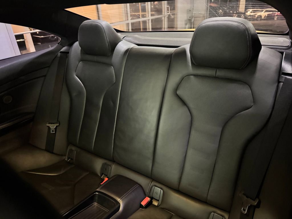 Used 2018 BMW M4 Coupe w/ Competition Package image 26