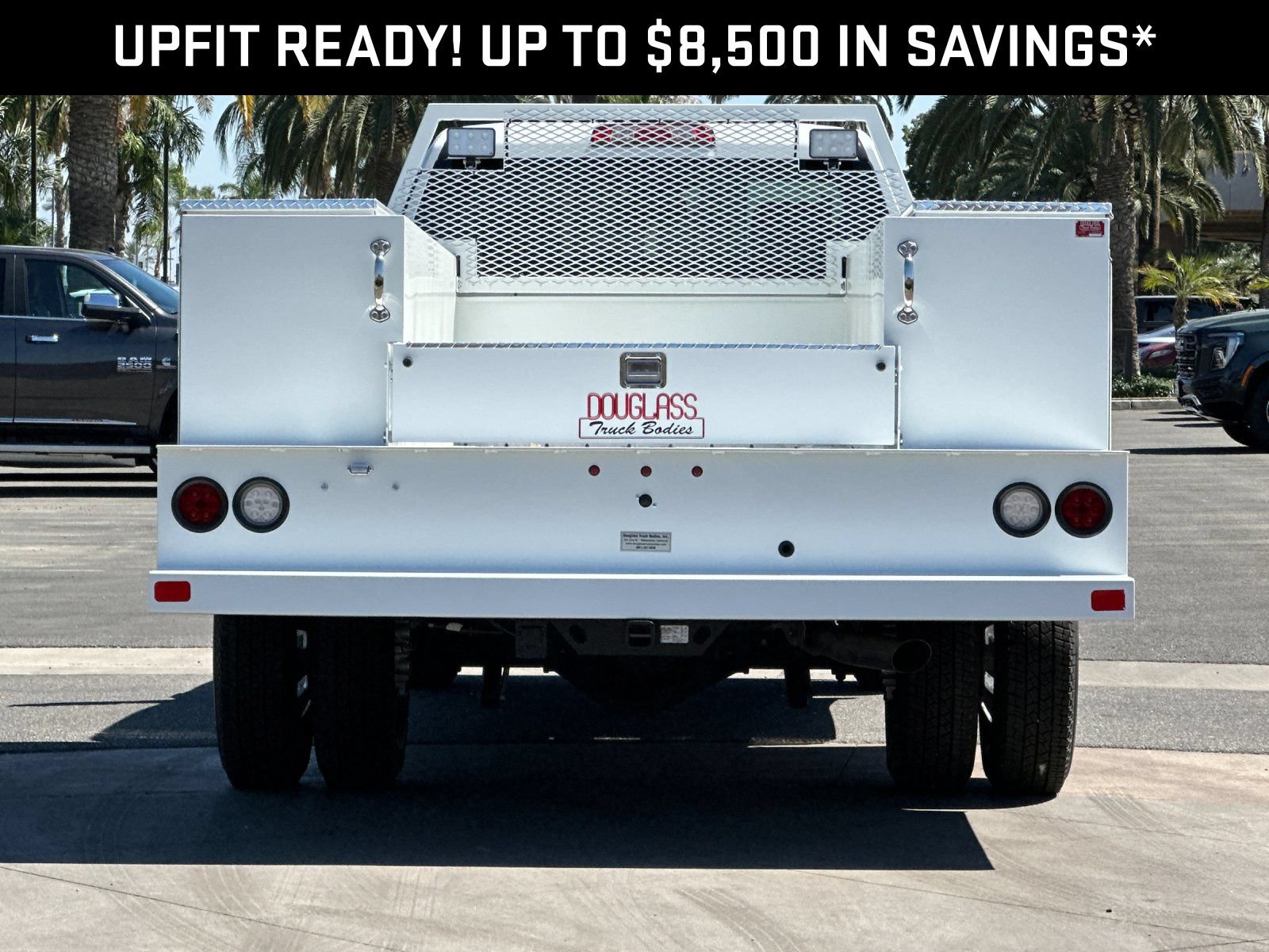New 2025 GMC Sierra 3500 Pro w/ Convenience Package AWD/4WD image 5