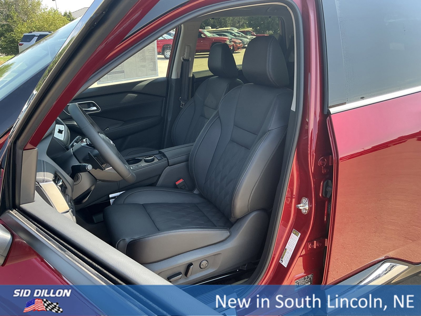 New 2026 Nissan Rogue Platinum w/ Platinum Premium Package image 9