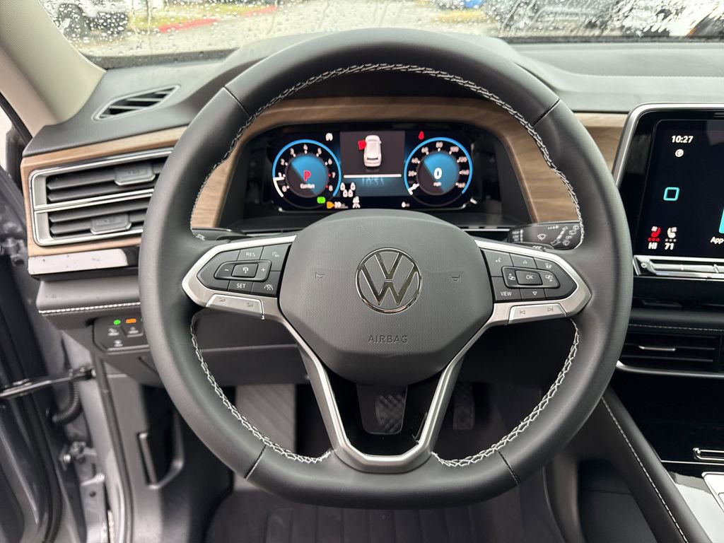 New 2026 Volkswagen Atlas SE image 28