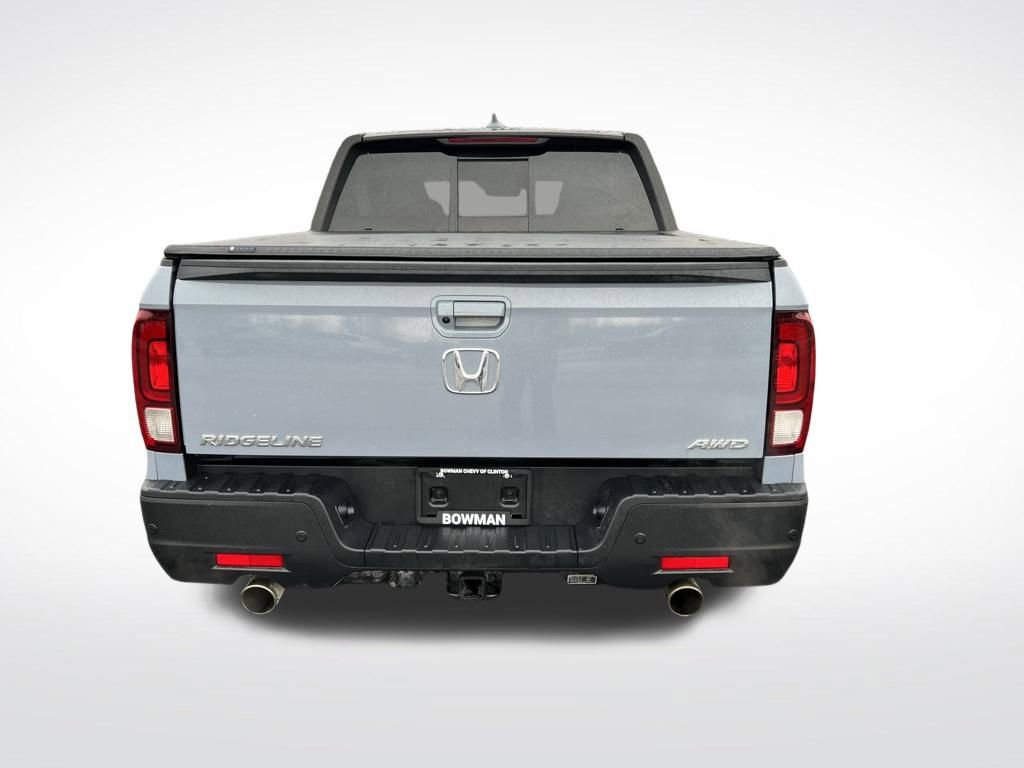 Used 2023 Honda Ridgeline Black Edition image 7