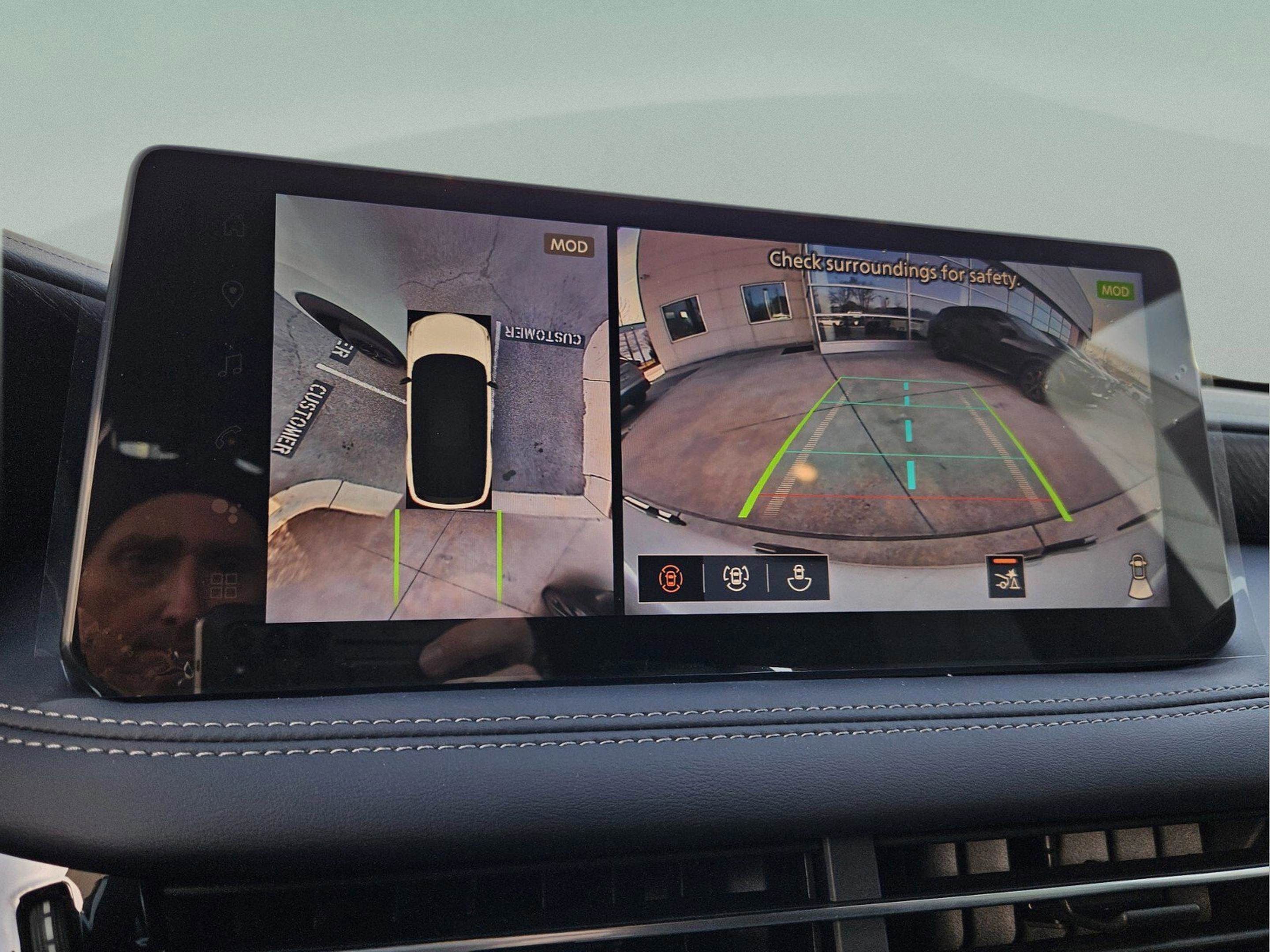 New 2026 INFINITI QX60 Sport image 17