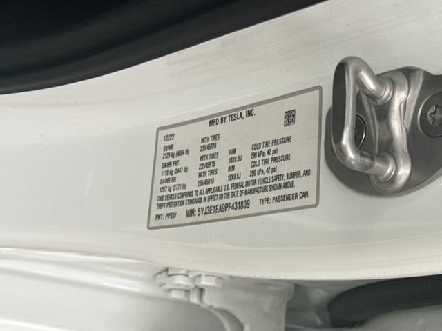 Used 2023 Tesla Model 3 Standard Range RWD image 33