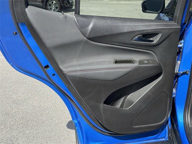Used 2024 Chevrolet Equinox RS w/ RS Leather Package image 32