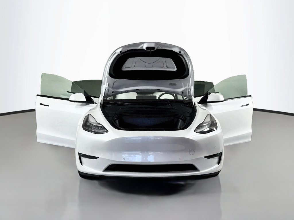 Used 2022 Tesla Model Y Performance AWD/4WD image 26