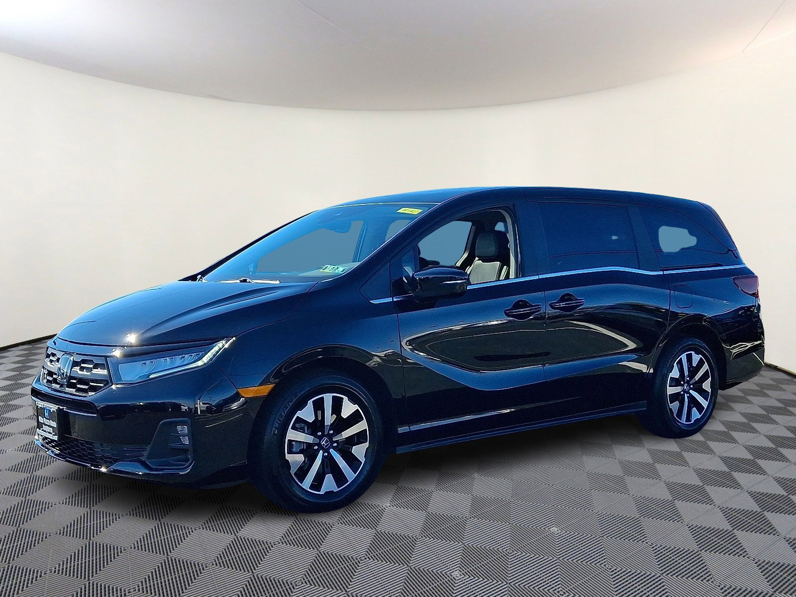 Used 2025 Honda Odyssey EX-L image 3