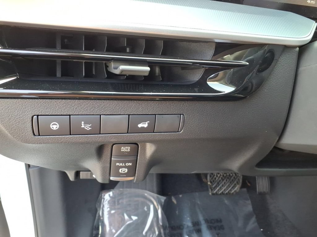 New 2026 Nissan Murano Platinum AWD/4WD image 17