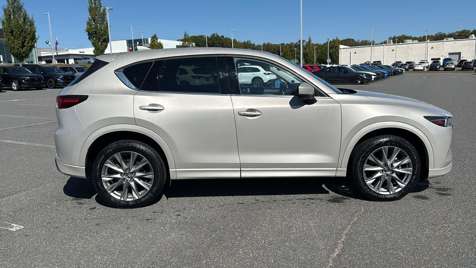 Used 2024 MAZDA CX-5 AWD 2.5 S w/ Premium Package image 4
