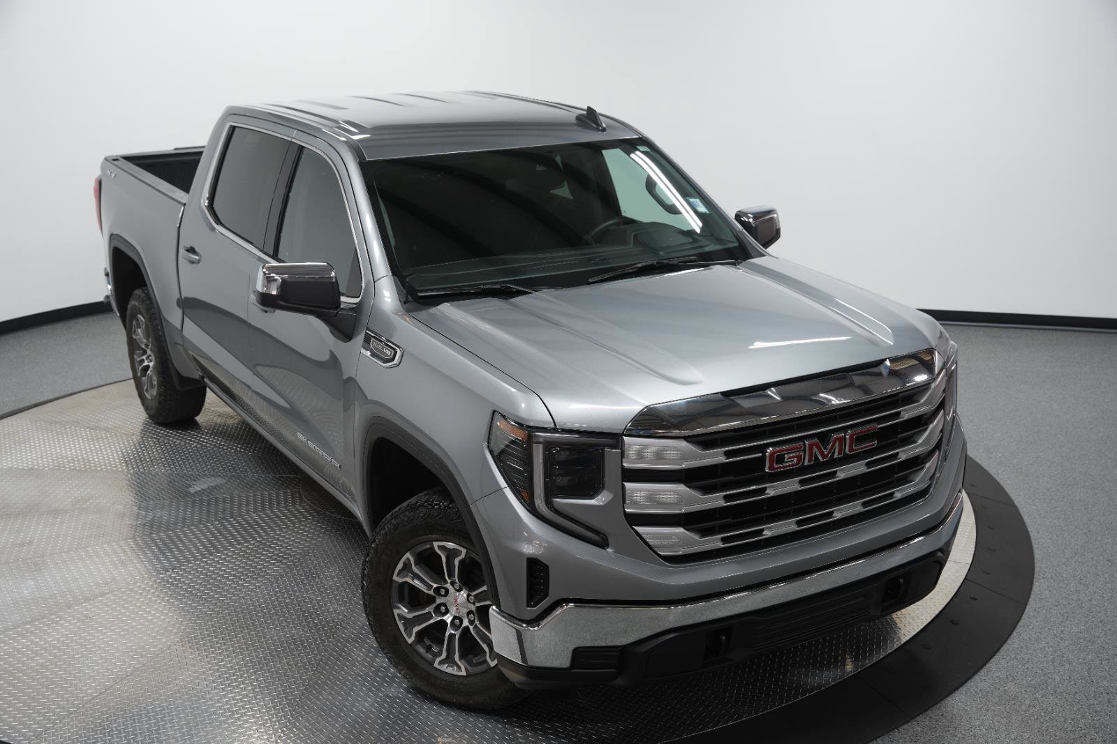 Used 2023 GMC Sierra 1500 SLE w/ Preferred Package image 41
