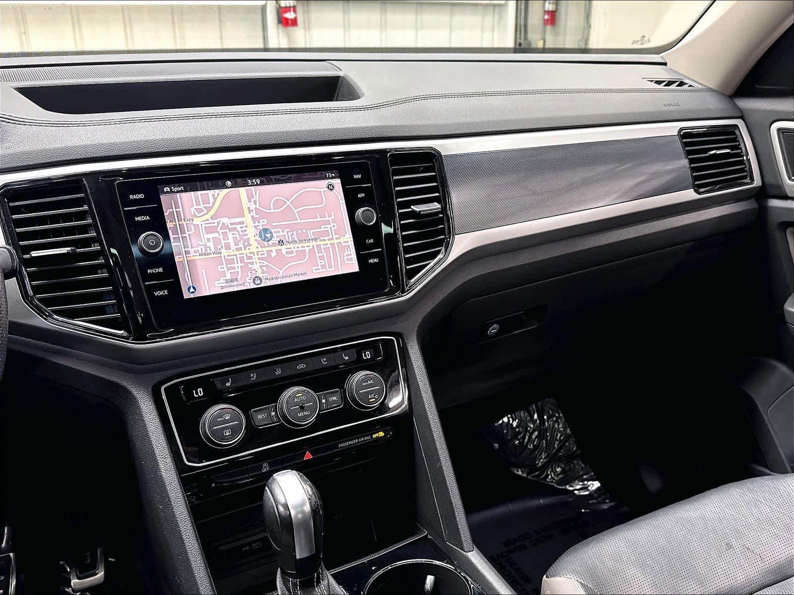 Used 2023 Volkswagen Atlas SEL Premium AWD/4WD image 12
