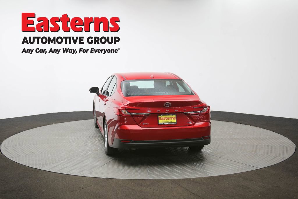Used 2025 Toyota Camry LE image 35