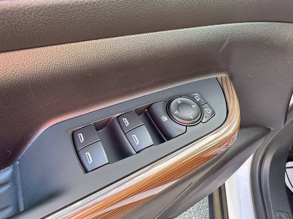 Certified 2023 GMC Acadia SLE w/ Elevation Edition FWD image 13