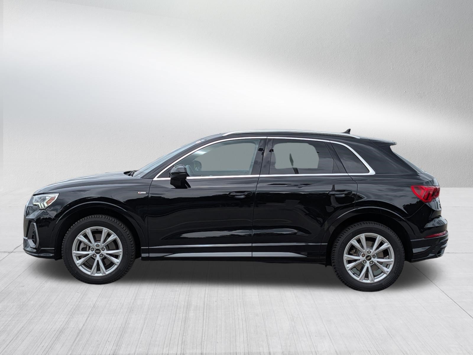 Used 2022 Audi Q3 2.0T Premium Plus AWD/4WD image 4