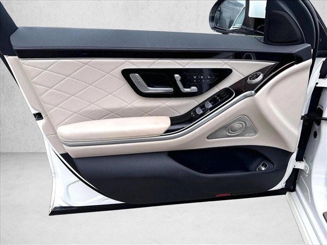 Used 2022 Mercedes-Benz S 580 4MATIC Sedan image 17
